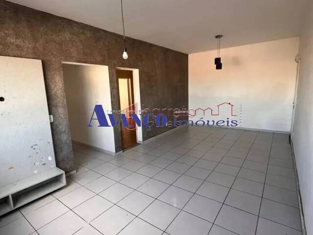 #4251 - Apartamento para Venda em Jundiaí - SP - 2
