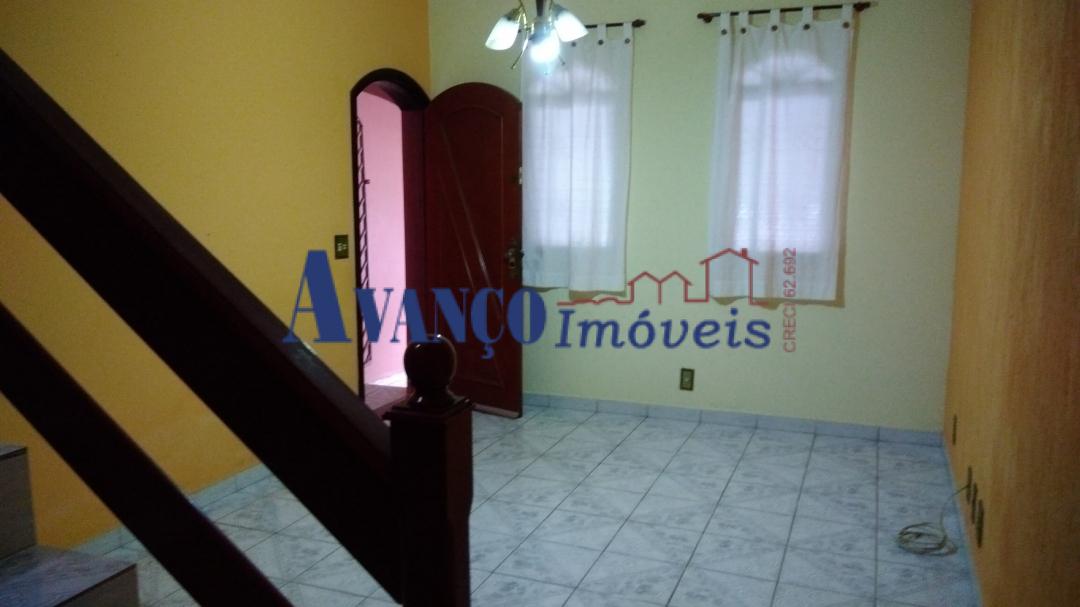 Casa à venda com 3 quartos, 135m² - Foto 3