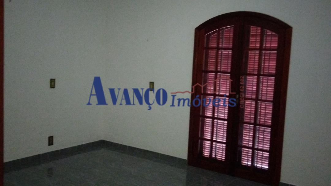 Casa à venda com 3 quartos, 135m² - Foto 9