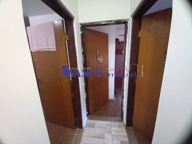 Casa à venda com 5 quartos, 302m² - Foto 10