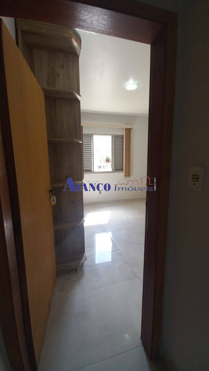 Casa para alugar com 3 quartos, 145m² - Foto 10