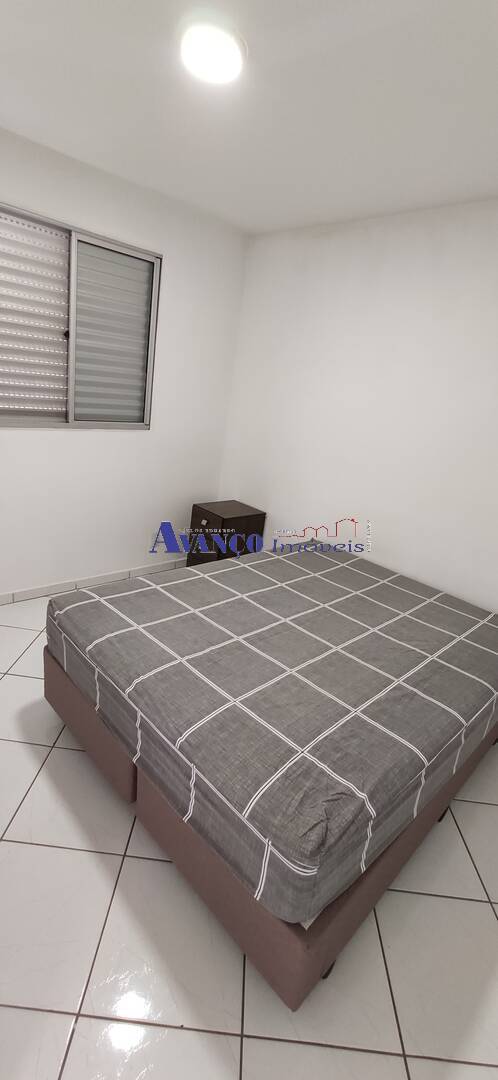 Apartamento para alugar com 2 quartos, 50m² - Foto 4