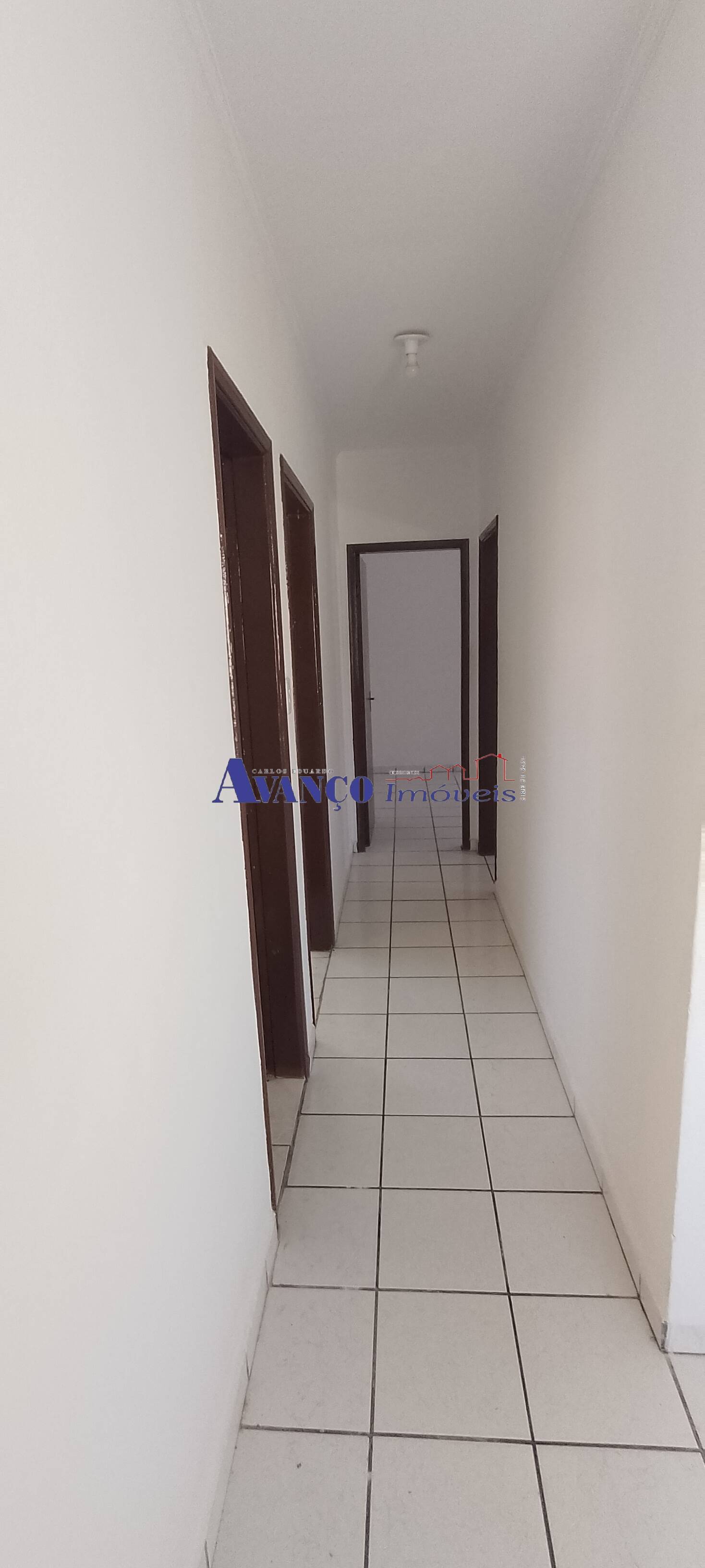 Casa para alugar com 2 quartos, 90m² - Foto 5