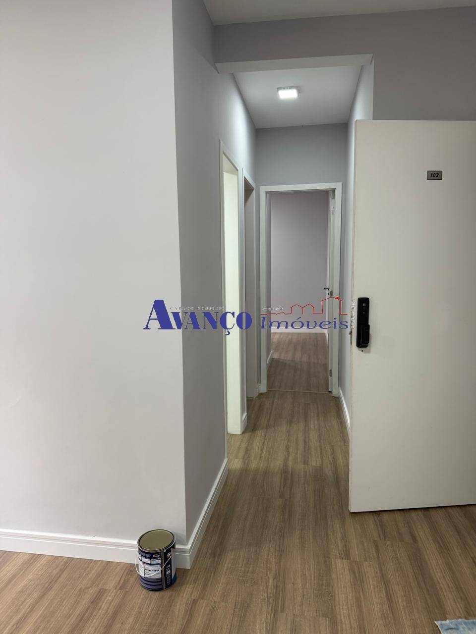 Apartamento à venda com 2 quartos, 60m² - Foto 5