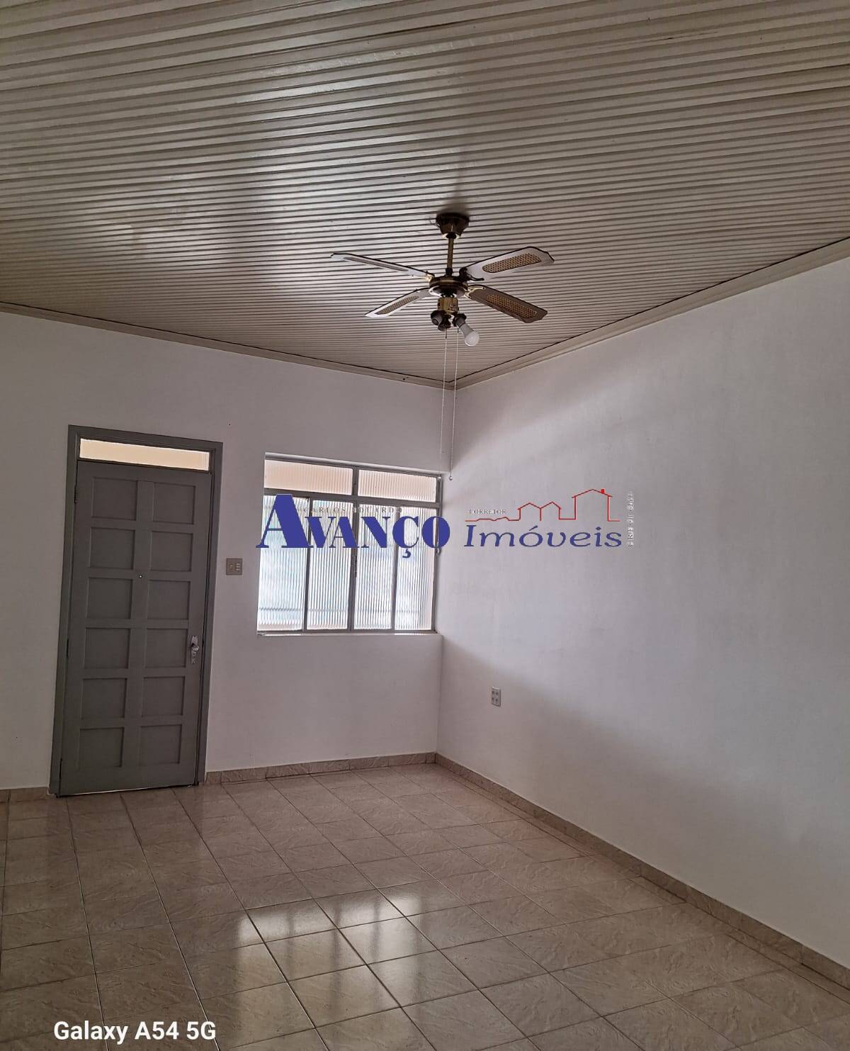 Casa à venda com 2 quartos, 267m² - Foto 9