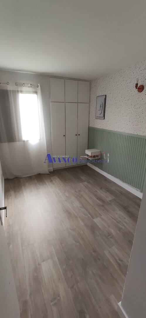 Apartamento para alugar com 3 quartos, 75m² - Foto 11