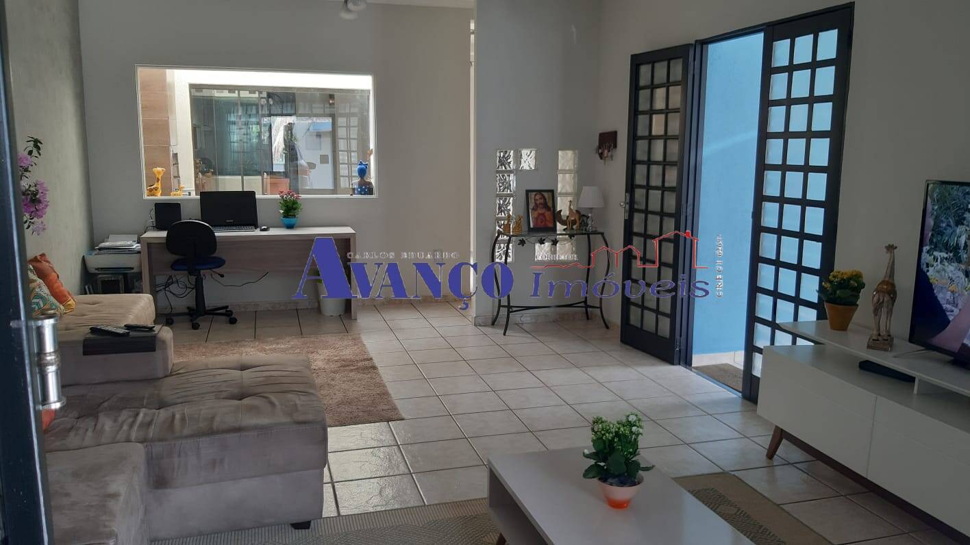 Casa, 3 quartos, 284 m² - Foto 4