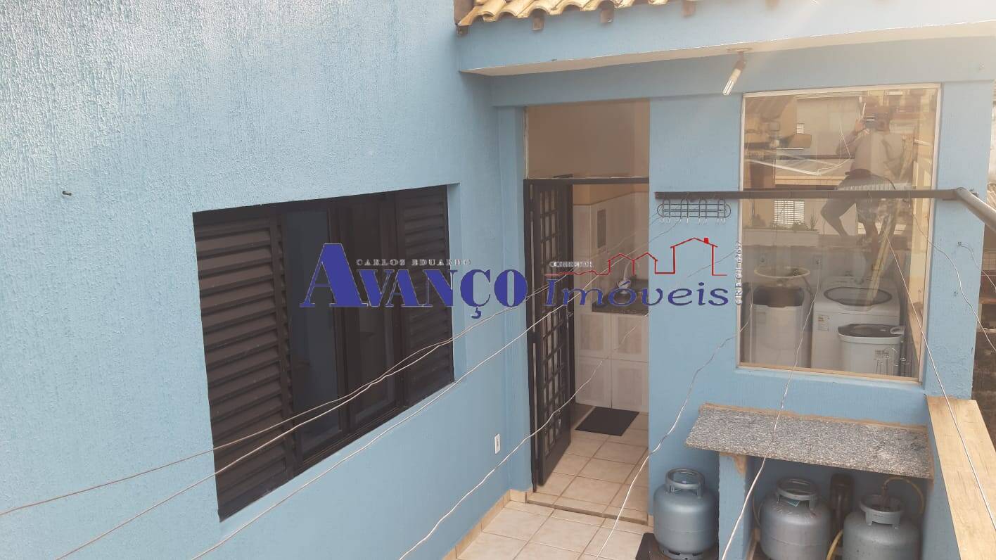 Casa, 3 quartos, 284 m² - Foto 17