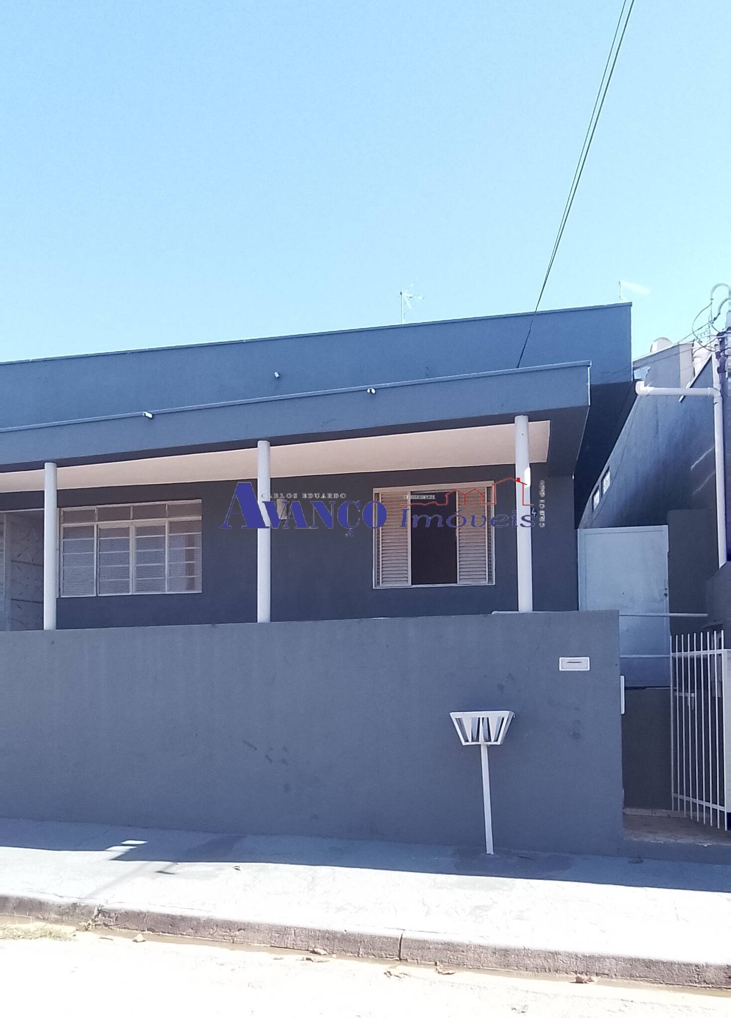 Casa de frente sem garagem para locação na Agapeama em Jundiaí