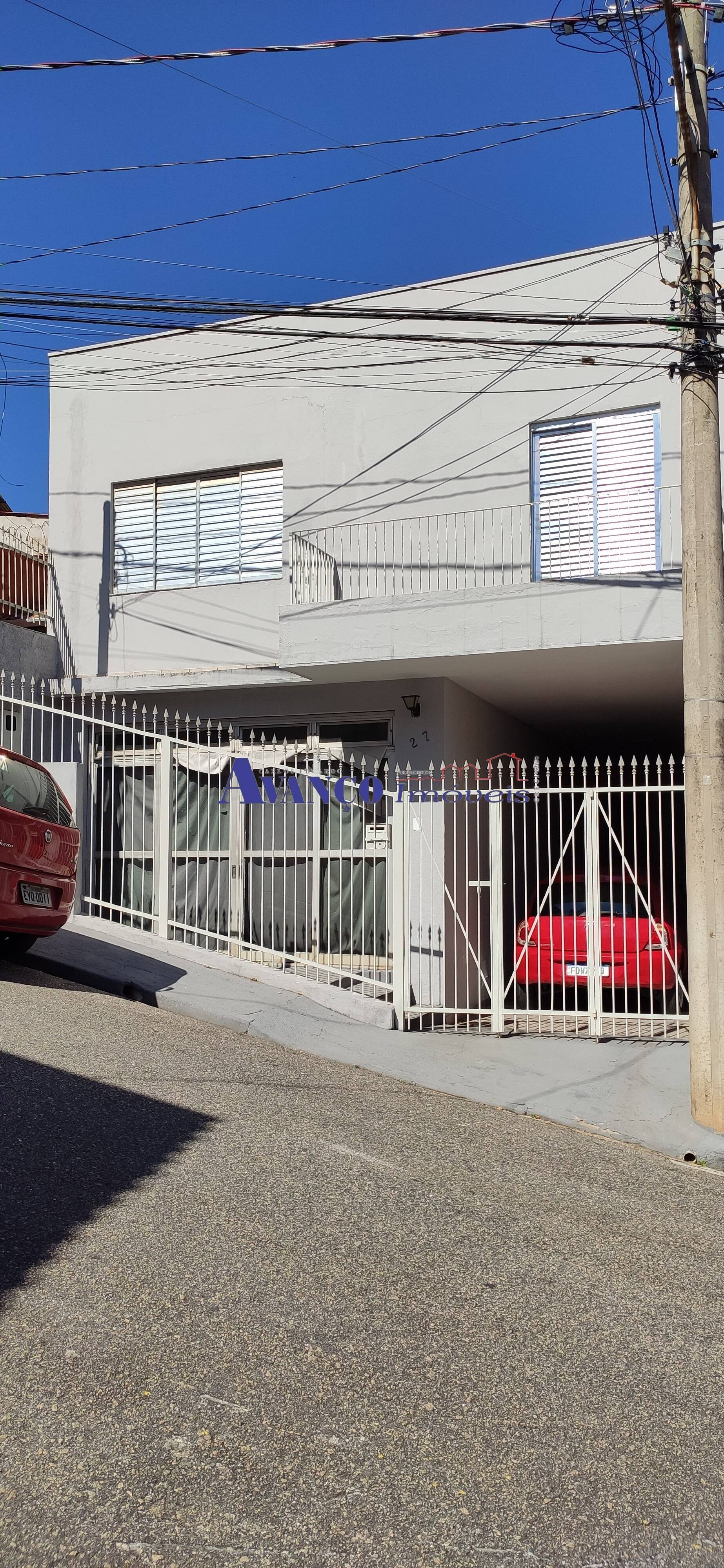 Casa, 3 quartos, 230 m² - Foto 1