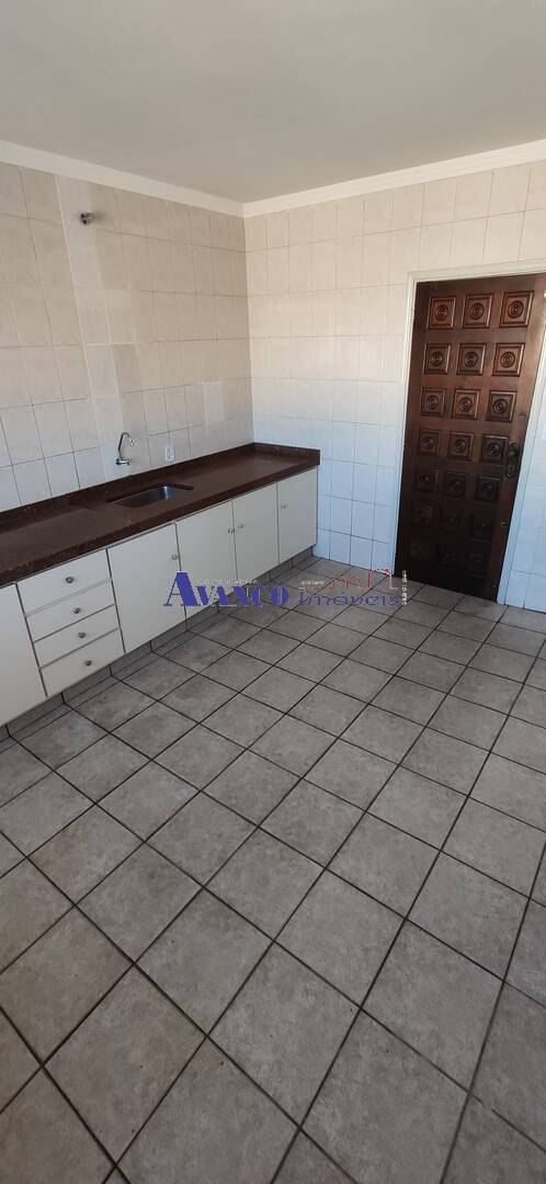 Casa, 3 quartos, 230 m² - Foto 8
